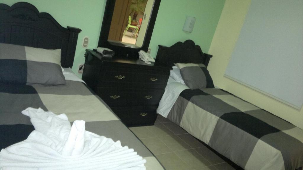 Hotel Eskalima Alajuela Zimmer foto